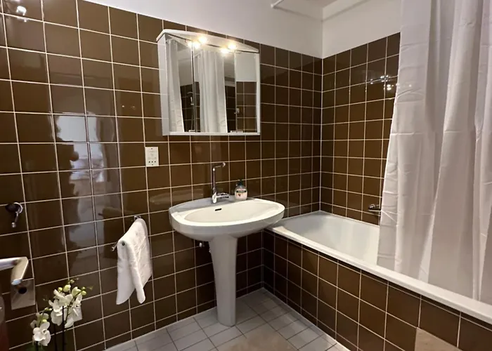 Bright & Stylish In - Newly Renovated, Center Easy To Reach Apartamento