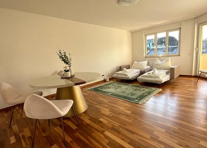 Apartamento Bright & Stylish In - Newly Renovated, Center Easy To Reach *